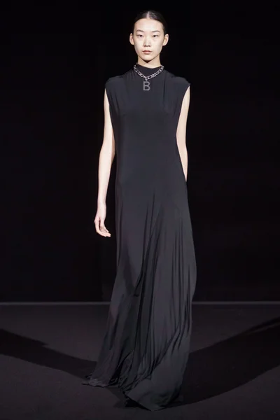 Look 97